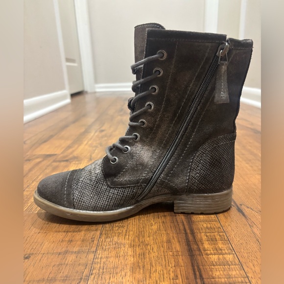 ROAN Affair P Suede Boot Women’s Size 7 - Picture 13 of 15